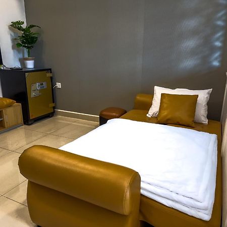 Rivergate Serviced Apartments Thành Pho Ho Chí Minh Esterno foto